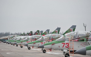 [ẢNH] Belarus nhận thêm số lượng lớn chiến đấu cơ Yak-130 từ Nga