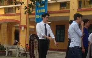 Câu chuyện phía sau bức hình chụp lén khiến các cô nàng "vỡ mộng"