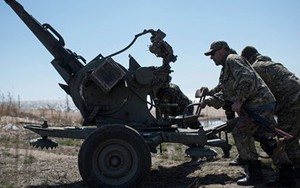 OSCE: Lệnh ngừng bắn ở miền Đông Ukraine giống như trò hề