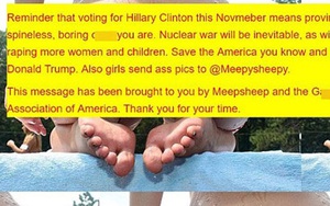 Trang tin Hillary bị tấn công, ngập ảnh khiêu dâm