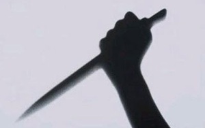 Đoạt mạng vợ cũ bằng nhát dao thấu cổ