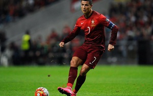 Ronaldo đen thôi, đỏ thì... quên đi!