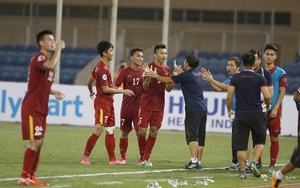 HLV Iraq tiết lộ lý do thực sự "giúp" U19 Việt Nam đi vào lịch sử