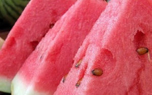 4 điều cần biết khi ăn dưa hấu tránh gây hại