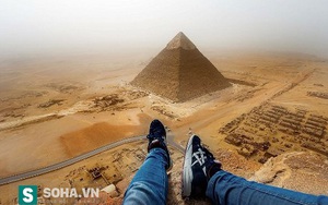 Thanh niên 18 tuổi liều mạng trèo lên Kim tự tháp để... tự sướng!