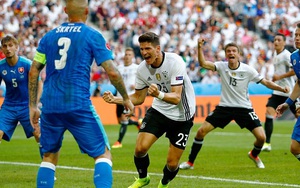 Đức 3-0 Slovakia: Xe tăng Đức chạy đà hoàn hảo