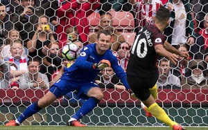 Đại thắng, Man City tiếm ngôi Man United