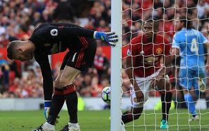 Đến cả Rooney cũng chẳng thể cứu Man United nữa được rồi