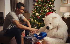 Giáng sinh này, Cristiano Ronaldo "ở nhà một mình"