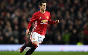 Cú giật gót của Mkhitaryan và đêm Mourinho thức tỉnh