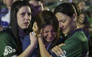Trận chung kết đầy nước mắt của đội bóng Brazil bị tai nạn máy bay