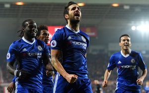 Fabregas tung "nhát kiếm" hiểm, Chelsea ngạo nghễ vượt qua Sunderland