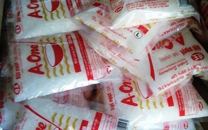 Tạm giữ hơn 108 tấn bột ngọt vỏ Việt Nam ruột Trung Quốc