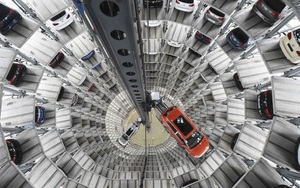 7 ngày qua ảnh: Tháp đỗ xe nhiều tầng trong nhà máy Volkswagen