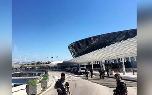 Pháp sơ tán, phong tỏa sân bay Nice vì gói hàng khả nghi