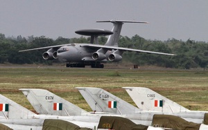 Đã đến lúc 'quan tài bay' của Không quân Ấn Độ nên nghỉ