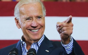 Ứng viên Phó TT Mỹ tranh luận, người dân lại cổ vũ... Joe Biden?