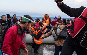 Đường dây chuyển tiền “chui” giúp bọn buôn người tỵ nạn Syria “phất to“