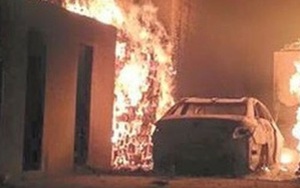 Hy hữu: Tẩm xăng đốt chuột không may thiêu rụi cả gia sản