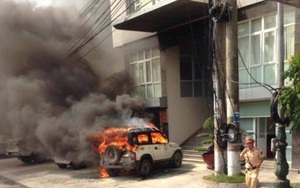 Thông tin về nguyên nhân vụ cháy ô tô trước trụ sở Công an phường Cửa Ông