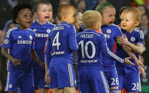 Ibrahimovic lại biến Chelsea thành "những đứa trẻ khóc nhè"