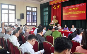 Cá chết có thể do cống xả thải vào Hồ Tây
