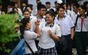 Mẹ tát con vì điểm số kém và phản ứng không ngờ của đứa trẻ