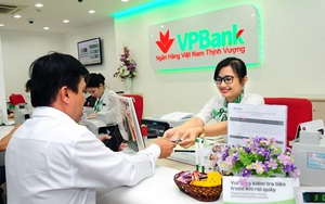 Lợi nhuận "chưa từng thấy" và những ẩn số tại VPBank