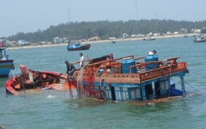Nửa tháng, 2 tàu cá bị tàu Trung Quốc đâm trên biển