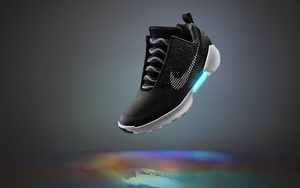Giày thể thao tự buộc dây của Nike sẽ chính thức lên kệ vào 28/11 tới đây