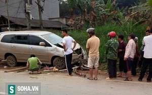 Ô tô cuốn xe máy vào gầm, 2 cháu nhỏ tử vong tại chỗ