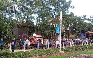 Ông lao ra sông Lam nhưng không kịp cứu hai cháu