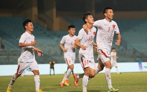 Lệnh giới nghiêm đáng buồn ở U19 Việt Nam