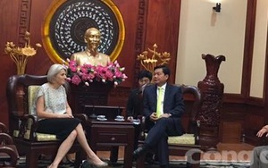 Bí thư Đinh La Thăng: Tạo mọi điều kiện cho doanh nghiệp nước ngoài đầu tư vào thành phố
