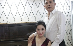 Nhan sắc trẻ đẹp, gợi cảm của mẹ ruột Hoa hậu Trần Thu Ngân