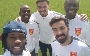 Từ chối Chelsea và Man Utd để sang Trung Quốc vì tiền