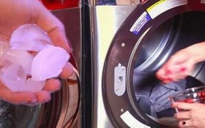 Cho vài viên đá lạnh vào máy giặt rồi thảnh thơi xem kết quả bất ngờ