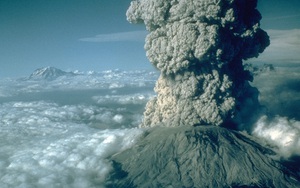 St. Helen: Núi lửa sắp phun trào sau vụ nổ đẫm máu 36 năm trước