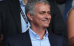 Mourinho khoe bộ "đồ nghề" sử dụng ở Man United