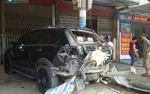 Bé trai 13 tuổi "lái trộm" xe khách gây tai nạn liên hoàn