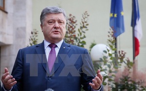 Tổng thống Ukraine Poroshenko ra lệnh kiện Nga vi phạm UNCLOS