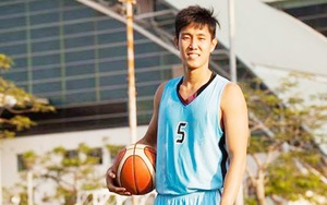 Nỗi khổ của chàng trai năm 13 tuổi đã cao gần 2m