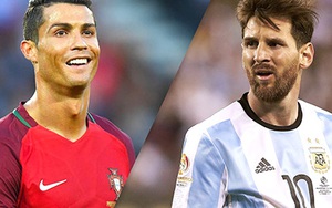 Đi du hí, Ronaldo cũng phải hơn Messi