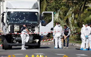 Khủng bố Pháp: "Cỗ máy giết người" 19 tấn và hàng rào an ninh