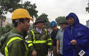 Phó Chủ tịch TP Hà Nội chỉ đạo khẩn trương khắc phục hậu quả mưa bão