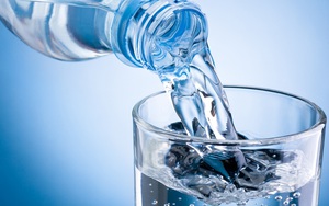Chỉ cần uống một cốc nước có thể cứu được cả tính mạng của bạn