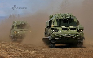 Mục sở thị tên lửa Tor-M2U hành quân vào trận địa