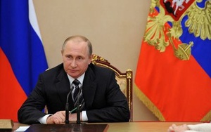 Putin: Không thể nhắm mắt làm ngơ trước cái chết 2 quân nhân Nga ở Crưm