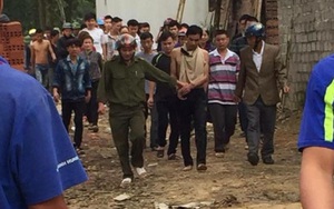 Người vợ trẻ ôm chặt con trai trước khi bị chồng chém dã man