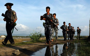 Giao tranh ở bắc Myanmar, bom rơi sang Trung Quốc
